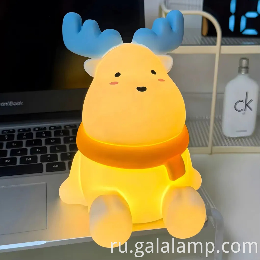 Little Elk Clopping Night Light - светодиодная настольная лампа для детей